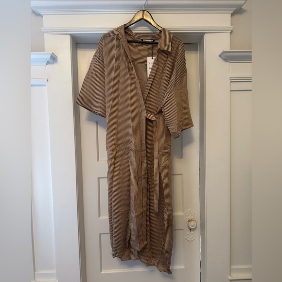 NWT! Zara striped midi dress - brown/creme - Picture 3 of 6